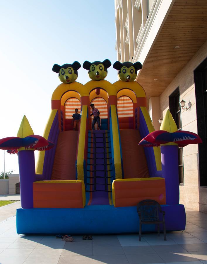 Regenta Hotel 4*